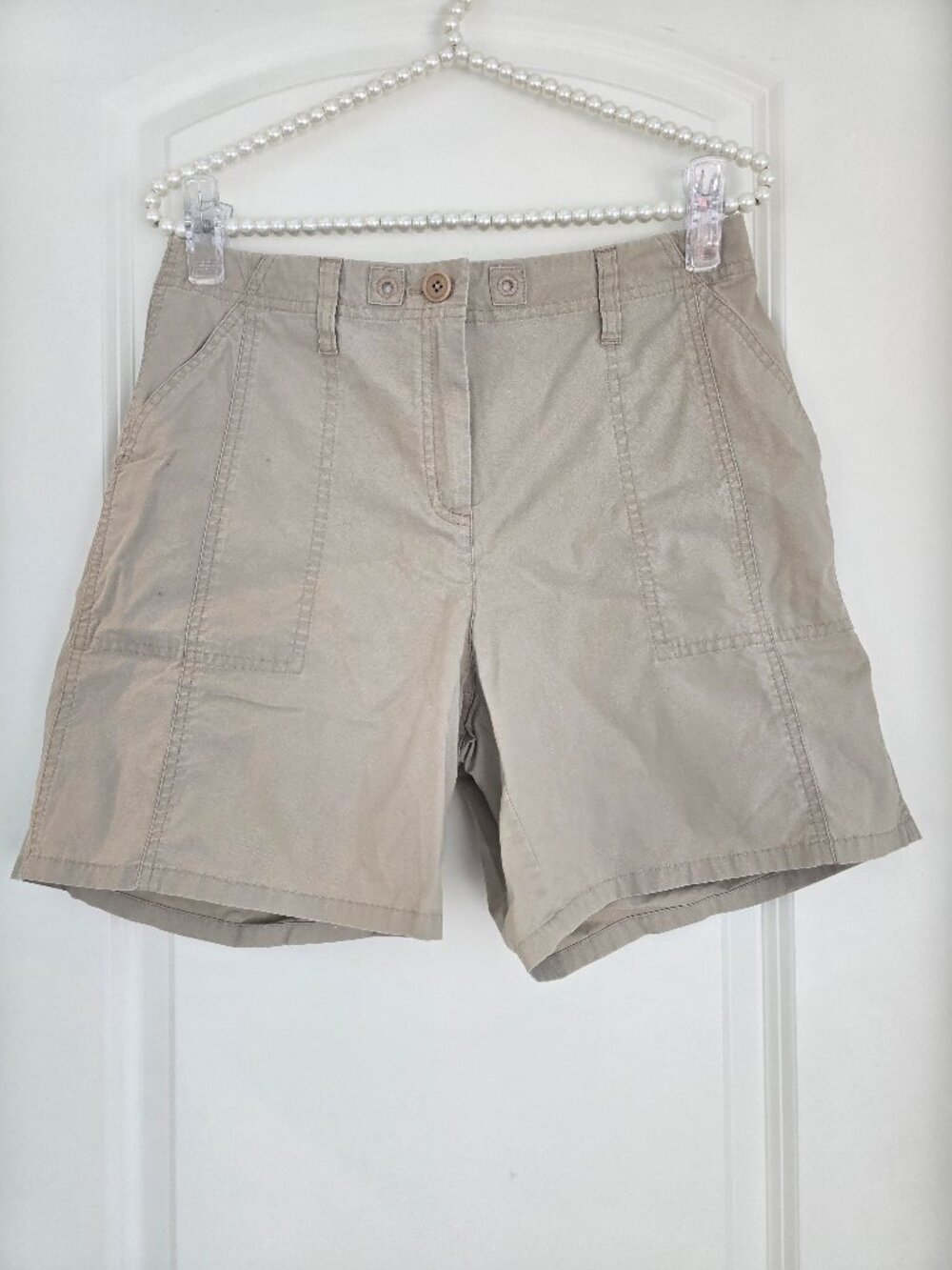 Talbots Size 8 Tan Shorts